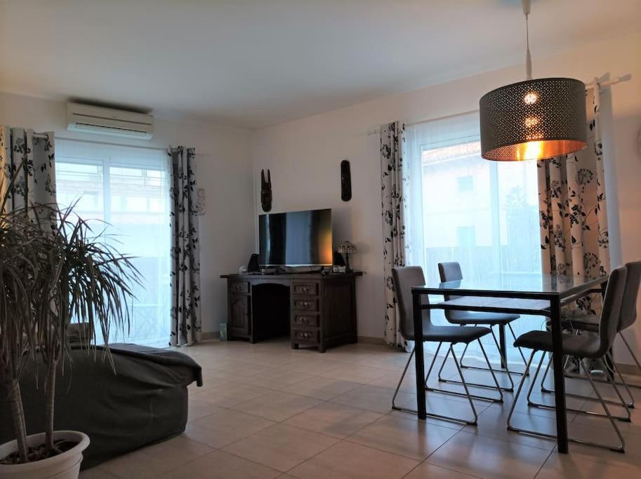 Sitges Welcom Home A Summer Flat In The Heart Of The Village Sitges Buitenkant foto